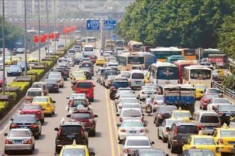 疫情之下，，，，，，，重庆制造业稳步前进