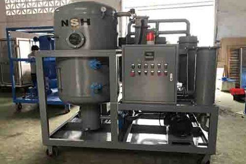 真空滤油机怎样保养延伸“寿命”？？？？？？？