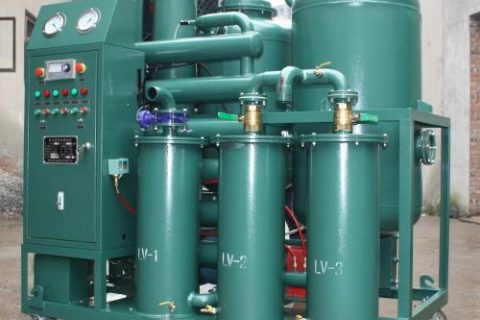 滤油机润滑油多久替换一次？？？？？？？？